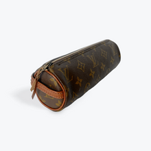 Load image into Gallery viewer, Louis Vuitton Accessory Pouch
